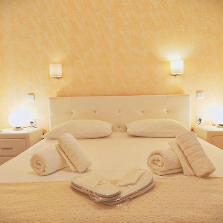 Meraki apartment Zenempisatika Bagian luar foto