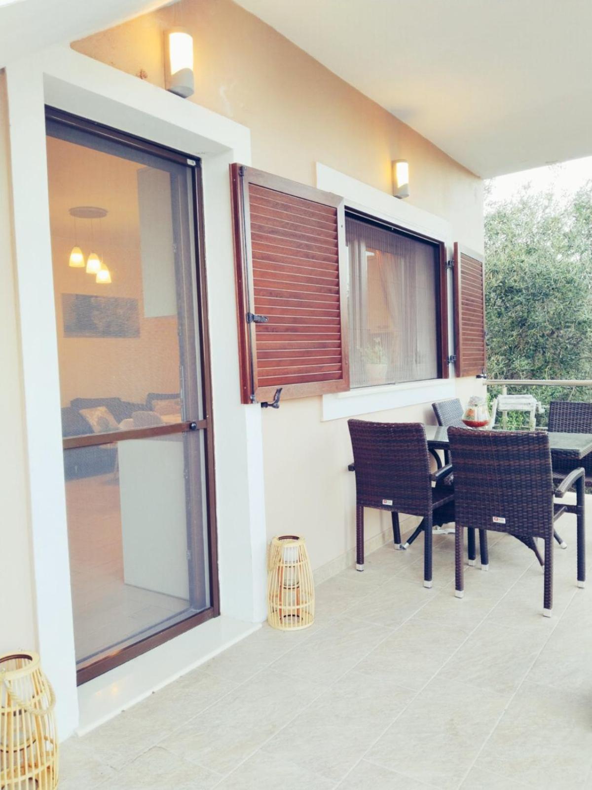 Meraki apartment Zenempisatika Bagian luar foto